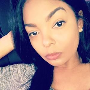 Meet your Posher, Jackie